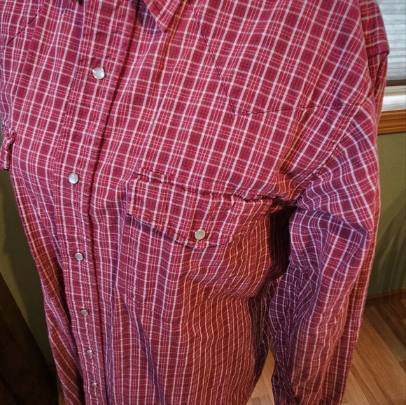 Ely Cattleman large button down long sleeve shirt with pearl snaps. Red & white - Picture 2 of 9